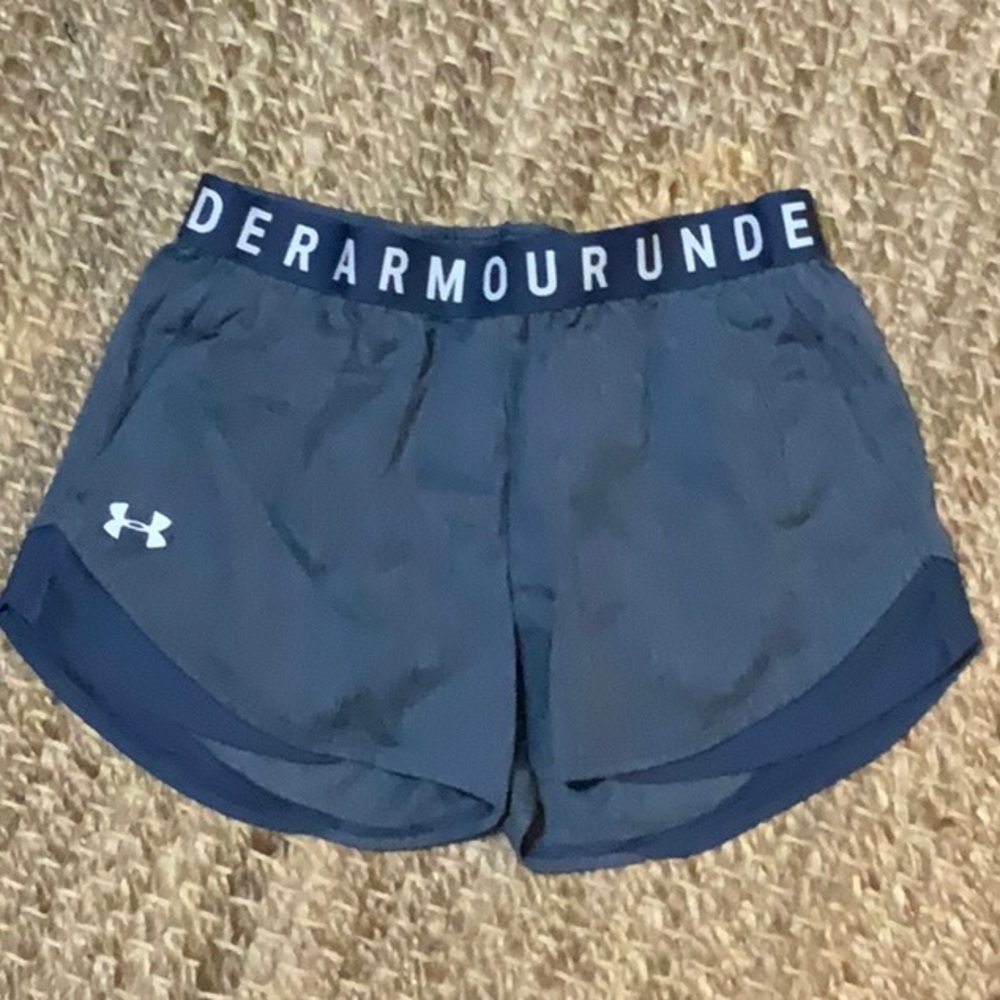 Women’s UA Play Up 3.0 shorts